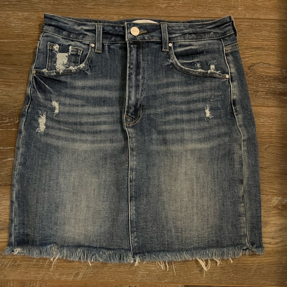 Denim skirt